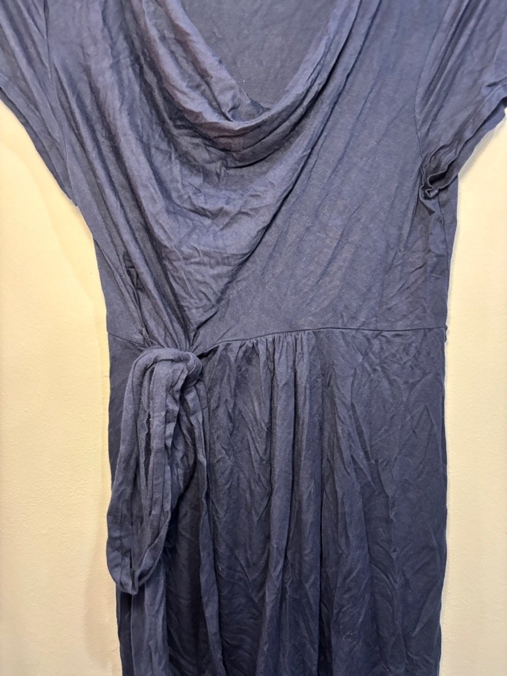 Maternity A Pea in the Pod Women's Navy Wrap-Style Dress with Tie Waist Small - Picture 4 of 4